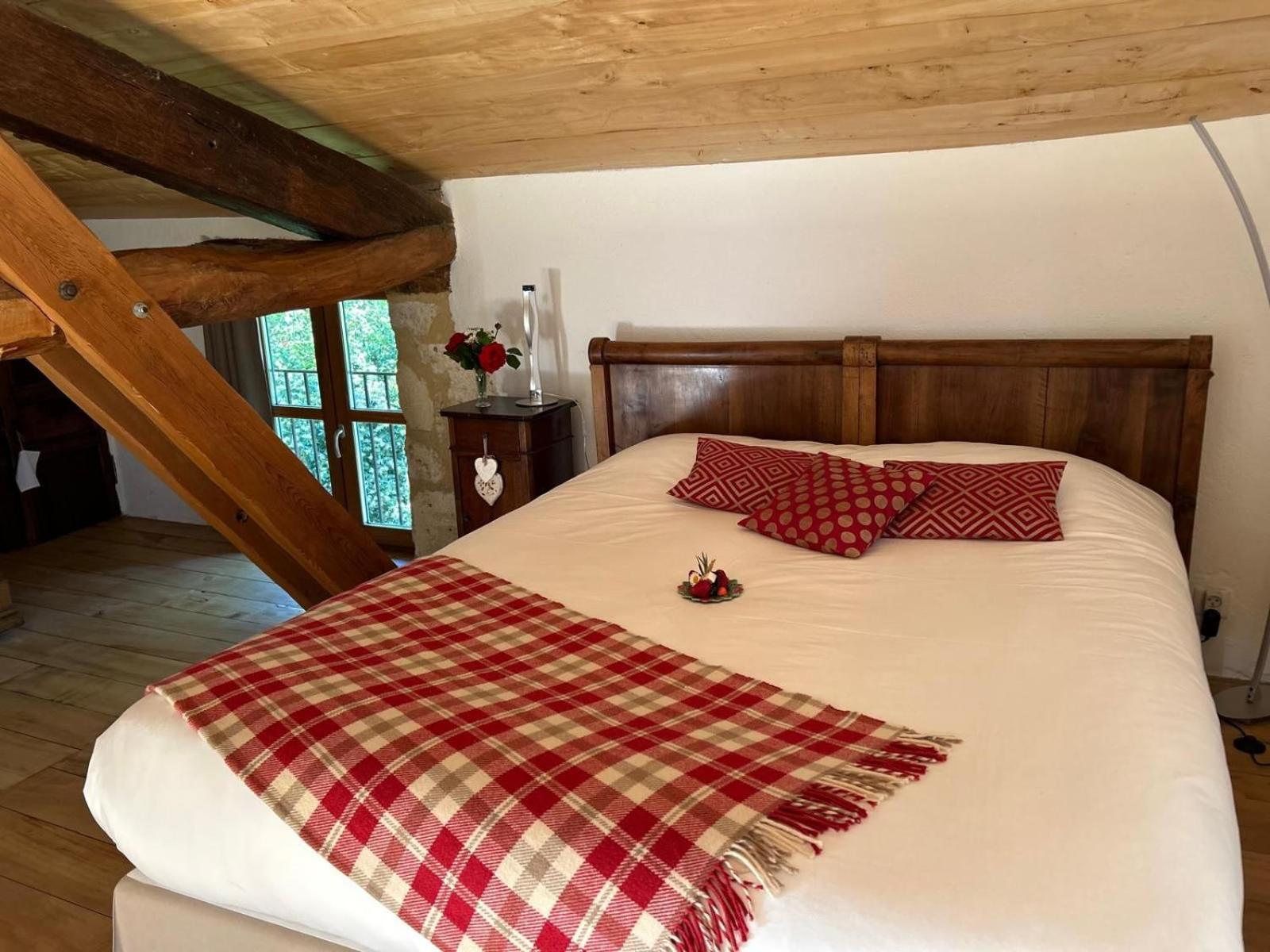 Le Clos Pastel Chambres D'Hotes & Gite Virac Экстерьер фото