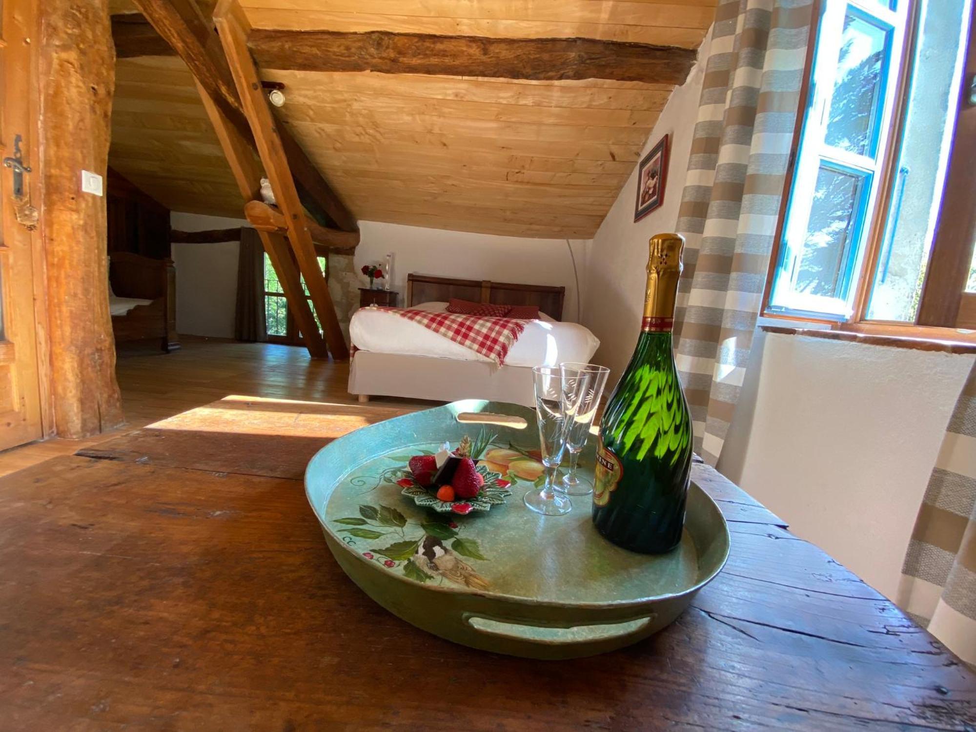 Le Clos Pastel Chambres D'Hotes & Gite Virac Экстерьер фото